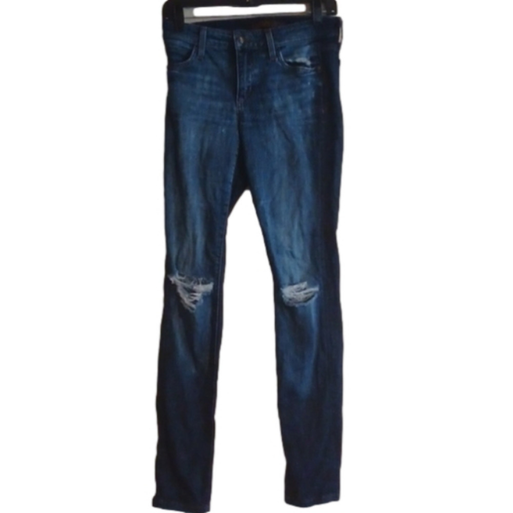 𝅺Joes Jeans. Size 27. " The Skinny"Dark wash. Some distressing.
